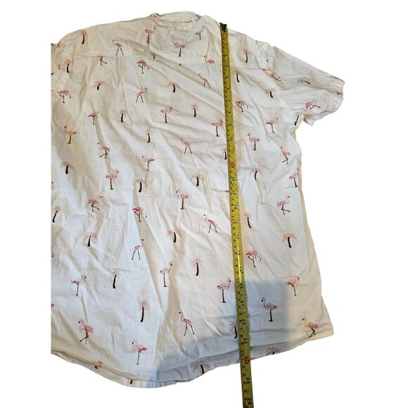 Free Planet Mens Button-Up Shirt Size Small Flamingo Palm Tree Print White Pink - Picture 5 of 12